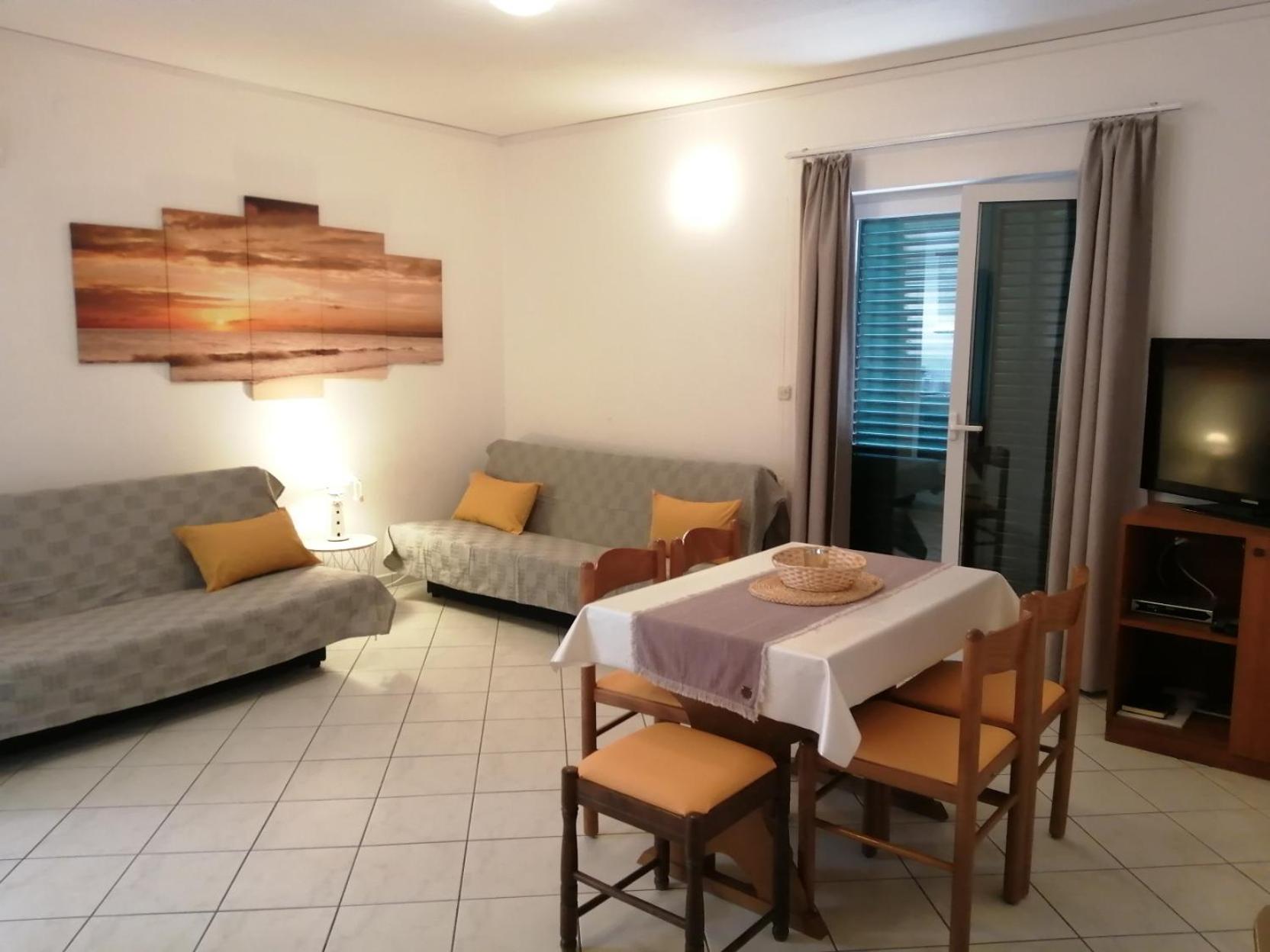 Apartments Ria Baska Voda Ruang foto