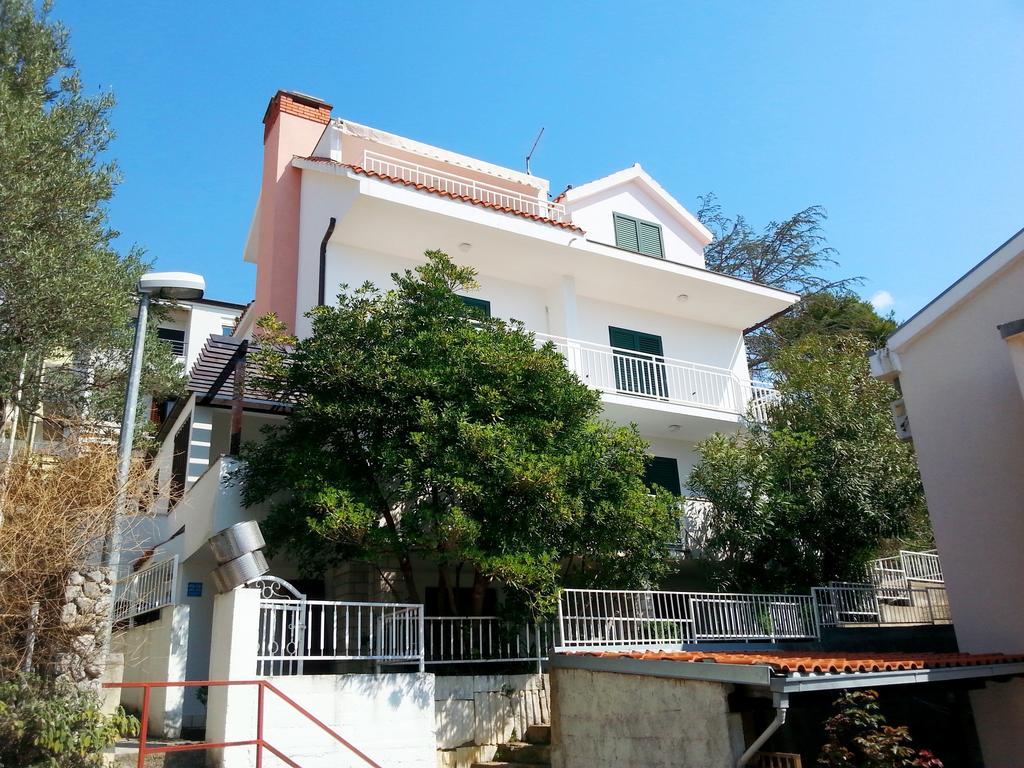 Apartments Ria Baska Voda Bagian luar foto